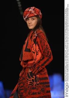 A model on the runway at the Desigual 2016 Collection at The Arc, Skylight at Moynihan Station during Fall 2016 New York Fashion Week on February 11, 2016 in New York City.  NYP20160211814 ANDREAxHANKS