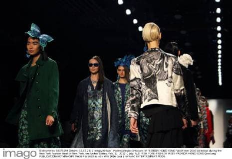 Models present creations of FASHION HONG KONG Fall Winter 2016 collection during the New York Fashion Week in New York, the United States, Feb. 12, 2016. ) (djj) U.S.-NEW YORK-FASHION WEEK-FASHION HONG KONG QinxLang 