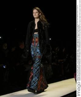 A model walks the runway at the Herve Leger By Max Azria Fashion Show at The Arc, Skylight at Moynihan Station during Fall 2016 New York Fashion Week on February 13, 2016 in New York City.  NYP20160213112 JOHNxANGELILLO