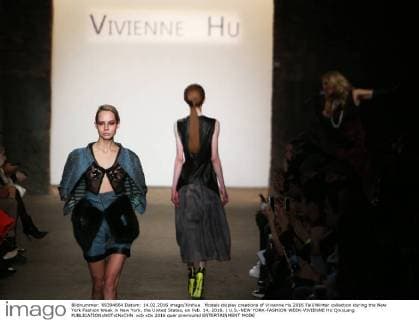 Models display creations of Vivienne Hu 2016 Fall Winter collection during the New York Fashion Week in New York, the United States, on Feb. 14, 2016. ) U.S.-NEW YORK-FASHION WEEK-VIVIENNE HU QinxLang 