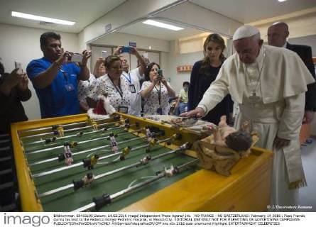 NO FRANCE - NO SWITZERLAND: February 14 2016 : Pope Francis during his visit to the Federico Gomez Pediatric Hospital, in Mexico City. EDITORIAL USE ONLY NOT FOR MARKETING OR ADVERTISING CAMPAIGNS  Â©ServizioFotograficoOR CPP