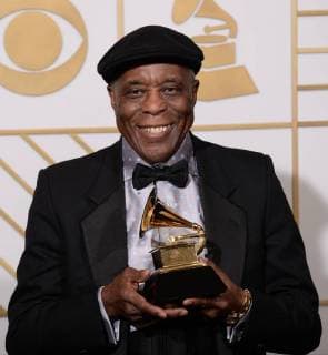 Musician Buddy Guy, winner of the award for Best Blues Album for Born to Play Guitar, appears backstage during the 58th annual Grammy Awards held at Staples Center in Los Angeles on February 15, 2016.  LAP20160215849 PHILxMCCARTEN