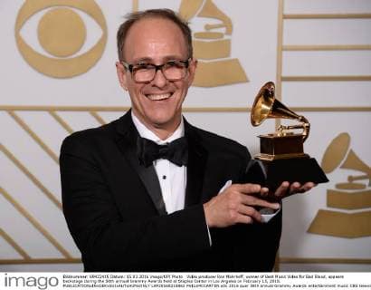 Video producer Ron Mohrhoff, winner of Best Music Video for Bad Blood, appears backstage during the 58th annual Grammy Awards held at Staples Center in Los Angeles on February 15, 2016.  LAP20160215862 PHILxMCCARTEN