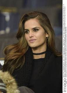 Izabel Goulart - Promis beim Champions League Spiel Paris Saint Germain PSG vs. FC Chelsea - 16 02 2016 JBAutissier Panoramic 