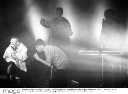 Echoverleihung in Berlin: Die Fantastischen Vier, v.li.: Thomas D, Smudo, And.Ypsilon (hi.) und Michi Beck
