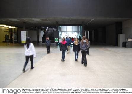 London - 06 05 2009 - United Kingdom England London - Tate Modern Gallery -  SandrinexHuetx xLexPictorium LePictorium_0140564