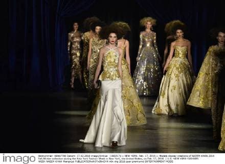 (160217) -- NEW YORK, Feb. 17, 2016 -- Models display creations of NAEEM KHAN 2016 Fall Winter collection during the New York Fashion Week in New York, the United States, on Feb. 17, 2016. ) U.S.-NEW YORK-FASHION WEEK-NAEEM KHAN WangxLei 