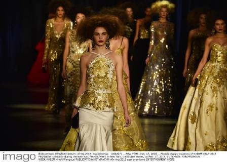(160217) -- NEW YORK, Feb. 17, 2016 -- Models display creations of NAEEM KHAN 2016 Fall Winter collection during the New York Fashion Week in New York, the United States, on Feb. 17, 2016. ) U.S.-NEW YORK-FASHION WEEK-NAEEM KHAN WangxLei 