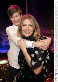Ursula Karven mit Sohn Daniel Veres beim 99Fire-Films-Award 2016 im Rahmen der Berlinale 2016 66. Internationale Filmfestspiele Berlin im Admiralspalast. Berlin, 18.02.2016 Foto:xFredericx xFuturexImage