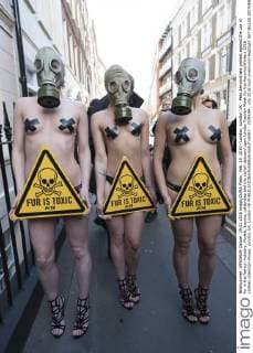 Feb. 19, 2016 - London, London, UK - Peta demonstrate protest against the use of fur in the fashion industry. Models, buyers, celebrities and the stylish descend upon London Fashion Week for the Autumn Winters 2016 clothes collection shows. London, UK. London UK  - ZUMAl94_