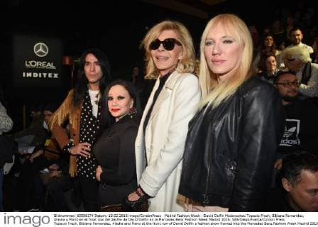 Madrid Fashion Week - David Delfin Modenschau Topacio Fresh, Bibiana Fernandez, Alaska y Mario en el front row del desfile de David Delfin en la Mercedes Benz Fashion Week Madrid 2016. 588 Diego Puerta Cordon Press Topacio Fresh, Bibiana Fernandez, Alaska and Mario at the front row of David Delfin s fashion show framed into the Mercedes Benz Fashion Week Madrid 2016. Cordon Press  DiegoxPuerta