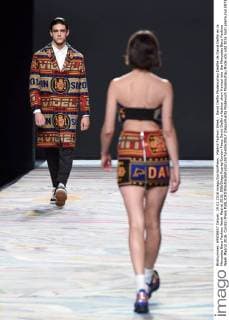 Madrid Fashion Week - David Delfin Modenschau Desfile de David Delfin en la Mercedes Benz Fashion Week Madrid 2016. 588 Diego Puerta Cordon Press David Delfin s fashion show framed into the Mercedes Benz Fashion Week Madrid 2016. Cordon Press  DiegoxPuerta