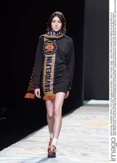 Madrid Fashion Week - David Delfin Modenschau Desfile de David Delfin en la Mercedes Benz Fashion Week Madrid 2016. 588 Diego Puerta Cordon Press David Delfin s fashion show framed into the Mercedes Benz Fashion Week Madrid 2016. Cordon Press  DiegoxPuerta