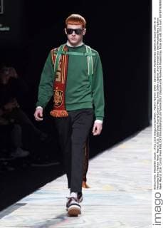 Madrid Fashion Week - David Delfin Modenschau Desfile de David Delfin en la Mercedes Benz Fashion Week Madrid 2016. 588 Diego Puerta Cordon Press David Delfin s fashion show framed into the Mercedes Benz Fashion Week Madrid 2016. Cordon Press  DiegoxPuerta