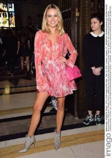 Feb. 19, 2016 - London, London, UK - KIMBERLEY GARNER attends the FELDER FELDER Autumn Winter 2016 show. Models, buyers, celebrities and the stylish descend upon London Fashion Week for the Autumn Winters 2016 clothes collection shows. London, UK. London UK  - ZUMAl94_