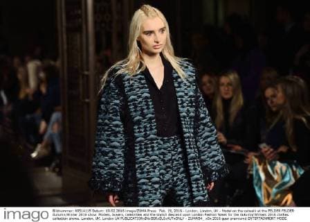 Feb. 19, 2016 - London, London, UK - Model on the catwalk at the FELDER FELDER Autumn Winter 2016 show. Models, buyers, celebrities and the stylish descend upon London Fashion Week for the Autumn Winters 2016 clothes collection shows. London, UK. London UK  - ZUMAl94_