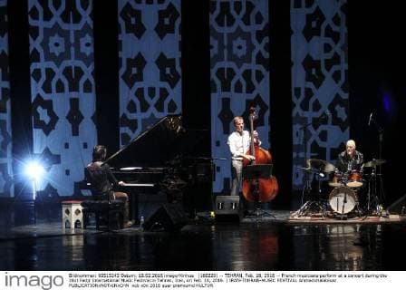 (160220) -- TEHRAN, Feb. 18, 2016 -- French musicians perform at a concert during the 31st Fadjr International Music Festival in Tehran, Iran, on Feb. 18, 2016. ) IRAN-TEHRAN-MUSIC FESTIVAL AhmadxHalabisaz 