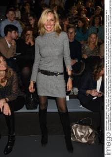 Marta Robles en el front row del desfile de Angel Schlesser en la Mercedes Benz Fashion Week Madrid 2016. 588 Diego Puerta Cordon Press Marta Robles at the front row of Angel Schlesser s fashion show framed into the Mercedes Benz Fashion Week Madrid 2016. Cordon Press  DiegoxPuerta