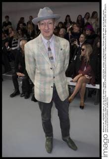 . 20 02 2016. London, United Kingdom. Milliner Stephen Jones at the Jasper Conran show at London Fashion Week A W 2016-Day two.  xStephenxLockx xi-Imagesx IIM-12011-0021