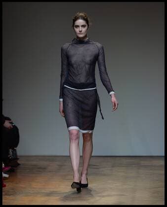 London Fashion Week - Barbara Casasola Modenschau . 20 02 2016. London, United Kingdom. Barbara Casasola show at London Fashion Week A W 2016-Day Two. The Barbara Casasola Autumn Winter 2016, collection on day 2 of London Fashion Week.  xAndrewxParsonsx xi-Imagesx IIM-12009-0011