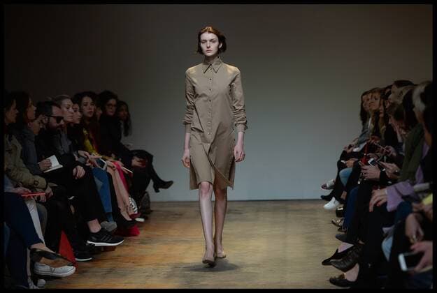 London Fashion Week - Barbara Casasola Modenschau . 20 02 2016. London, United Kingdom. Barbara Casasola show at London Fashion Week A W 2016-Day Two. The Barbara Casasola Autumn Winter 2016, collection on day 2 of London Fashion Week.  xAndrewxParsonsx xi-Imagesx IIM-12009-0012