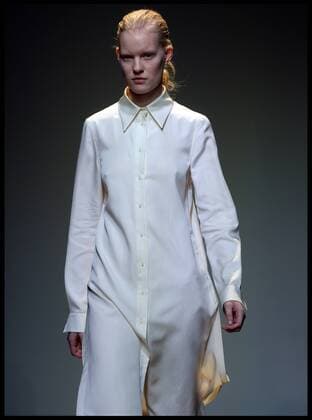 . 20 02 2016. London, United Kingdom. Barbara Casasola show at London Fashion Week A W 2016-Day Two. The Barbara Casasola Autumn Winter 2016, collection on day 2 of London Fashion Week.  xAndrewxParsonsx xi-Imagesx IIM-12009-0021