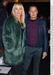 Madrid Fashion Week - Moises Nieto Modenschau Topacio Fresh e Israel en el front row del desfile de Moises Nieto Manemane en la Mercedes Benz Fashion Week Madrid 2016. 588 Diego Puerta Cordon Press Topacio Fresh and israel at the front row of Moises Nieto Manemane s fashion show framed into the Mercedes Benz Fashion Week Madrid 2016. Cordon Press  DiegoxPuerta