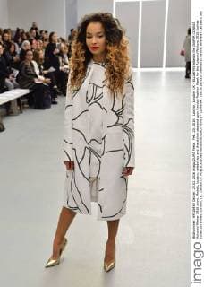 Feb. 20, 2016 - London, London, UK - ELLA EYRE attends the JASPER CONRAN Autumn Winter 2016 show. Models, buyers, celebrities and the stylish descend upon London Fashion Week for the Autumn Winters 2016 clothes collection shows. London, UK. London UK  - ZUMAl94_