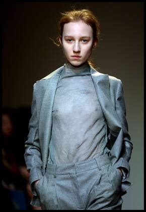 . 20 02 2016. London, United Kingdom. Barbara Casasola show at London Fashion Week A W 2016-Day Two. The Barbara Casasola Autumn Winter 2016, collection on day 2 of London Fashion Week.  xAndrewxParsonsx xi-Imagesx IIM-12009-0022
