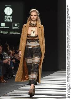 Madrid Fashion Week - Ailanto Modenschau Desfile de Ailanto en la Mercedes Benz Fashion Week Madrid 2016. 588 Diego Puerta Cordon Press Ailanto s fashion show framed into the Mercedes Benz Fashion Week Madrid 2016. Cordon Press  DiegoxPuerta