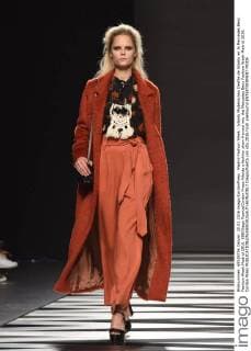 Madrid Fashion Week - Ailanto Modenschau Desfile de Ailanto en la Mercedes Benz Fashion Week Madrid 2016. 588 Diego Puerta Cordon Press Ailanto s fashion show framed into the Mercedes Benz Fashion Week Madrid 2016. Cordon Press  DiegoxPuerta