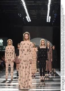 Madrid Fashion Week - Ailanto Modenschau Desfile de Ailanto en la Mercedes Benz Fashion Week Madrid 2016. 588 Diego Puerta Cordon Press Ailanto s fashion show framed into the Mercedes Benz Fashion Week Madrid 2016. Cordon Press  DiegoxPuerta