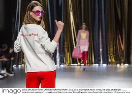 Model bei der Agatha Ruiz de la Prada Fashion Show auf der Mercedes-Benz Fashion Week Madrid Autumn Winter 2016. Madrid, 19.02.2016 Foto:xDyDxFotografosx xFuturexImage