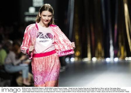 Model bei der Agatha Ruiz de la Prada Fashion Show auf der Mercedes-Benz Fashion Week Madrid Autumn Winter 2016. Madrid, 19.02.2016 Foto:xDyDxFotografosx xFuturexImage
