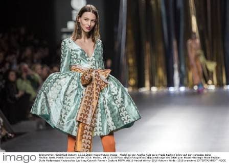Model bei der Agatha Ruiz de la Prada Fashion Show auf der Mercedes-Benz Fashion Week Madrid Autumn Winter 2016. Madrid, 19.02.2016 Foto:xDyDxFotografosx xFuturexImage