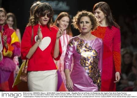Ãgatha Ruiz de la Prada mit Models bei der Agatha Ruiz de la Prada Fashion Show auf der Mercedes-Benz Fashion Week Madrid Autumn Winter 2016. Madrid, 19.02.2016 Foto:xDyDxFotografosx xFuturexImage
