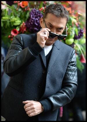 . 20 02 2016. London, United Kingdom. Julien Macdonald show at London Fashion. Bruno Tonioli, arrives for Julien Macdonald s collection on day 2 of London Fashion Week.  xAndrewxParsonsx xi-Imagesx IIM-12012-0097