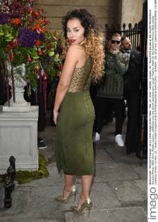 Feb. 20, 2016 - London, London, UK - ELLA EYRE arrives at the JULIEN MACDONALD Autumn Winter 2016 show. Models, buyers, celebrities and the stylish descend upon London Fashion Week for the Autumn Winters 2016 clothes collection shows. London, UK. London United Kingdom  - ZUMAl94_