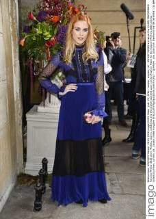 Feb. 20, 2016 - London, London, UK - ASHLEY JAMES arrives at the JULIEN MACDONALD Autumn Winter 2016 show. Models, buyers, celebrities and the stylish descend upon London Fashion Week for the Autumn Winters 2016 clothes collection shows. London, UK. London United Kingdom  - ZUMAl94_
