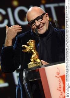 Director Gianfranco Rosi, winner of the Golden Bear for Best Film, at the Award Ceremony of the 66th Berlin International Film Festival Berlinale 2016 at Berlinale Palast on February 20, 2016 in Berlin, Germany. Foto:xC.xNiehausx xFuturexImage