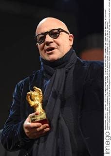 Director Gianfranco Rosi, winner of the Golden Bear for Best Film, at the Award Ceremony of the 66th Berlin International Film Festival Berlinale 2016 at Berlinale Palast on February 20, 2016 in Berlin, Germany. Foto:xC.xNiehausx xFuturexImage
