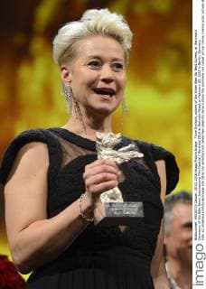 Trine Dyrholm, winner of the Silver Bear for Best Actress, at the Award Ceremony of the 66th Berlin International Film Festival Berlinale 2016 at Berlinale Palast on February 20, 2016 in Berlin, Germany. Foto:xC.xNiehausx xFuturexImage