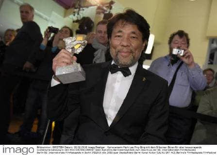 Kameramann Mark Lee Ping-Bing mit dem Silbernen Bären für eine herausragende küstlerische Leistung in dem Film CROSSCURRENT beim RadioEins Berlinale-Nighttalk zum Abschluss der 66. Internationalen Filmfestspiele Berlin 66. Internationale Filmfestspiele in Berlin IFB2016