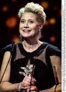 (160220) -- BERLIN, Feb. 20, 2016 -- Danish actress Trine Dyrholm receives the Silver Bear for Best Actress for the film Kollektivet (The Commune) during the awards ceremony of the 66th Berlinale International Film Festival in Berlin, Germany, Feb. 20, 2016. ) GERMANY-BERLIN-BERLINALE INTERNATIONAL FILM FESTIVAL-AWARDS CEREMONY ZhangxFan 