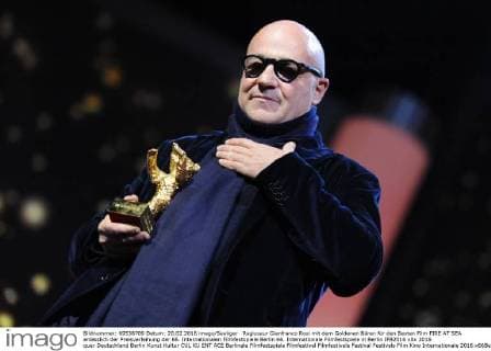 Regisseur Gianfranco Rosi mit dem Goldenen Bären für den Besten Film FIRE AT SEA anlässlich der Preisverleihung der 66. Internationalen Filmfestspiele Berlin 66. Internationale Filmfestspiele in Berlin IFB2016