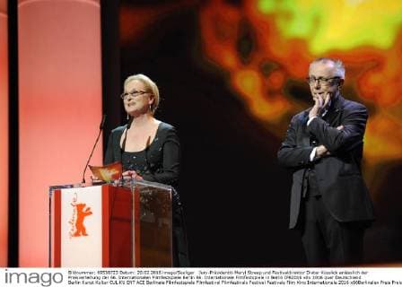 Jury-Präsidentin Meryl Streep und Festivaldirektor Dieter Kosslick anlässlich der Preisverleihung der 66. Internationalen Filmfestspiele Berlin 66. Internationale Filmfestspiele in Berlin IFB2016