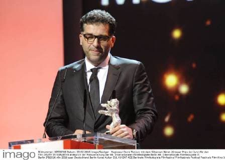 Regisseur Danis Tanovic mit dem Silbernen Bären (Grosser Preis der Jury) für den Film DEATH IN SARAJEVO anlässlich der Preisverleihung der 66. Internationalen Filmfestspiele Berlin 66. Internationale Filmfestspiele in Berlin IFB2016