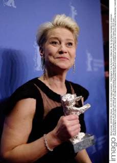 Preisträgerin Trine Dyrholm (Silberner Bär für die beste Darstellerin) anlässlich der Preisverleihung der Berlinale während der 66. Internationalen Filmfestspiele Berlin snapshot-photography K.M.Krause