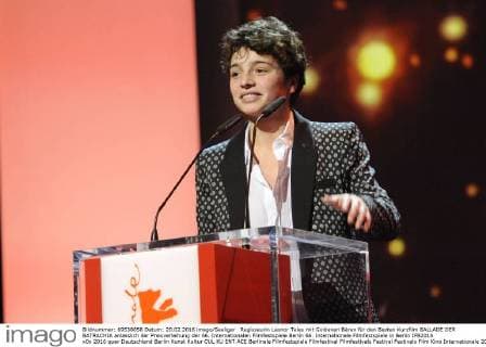 Regisseurin Leonor Teles mit Goldenen Bären für den Besten Kurzfilm BALLADE DER BATRACHIA anlässlich der Preisverleihung der 66. Internationalen Filmfestspiele Berlin 66. Internationale Filmfestspiele in Berlin IFB2016
