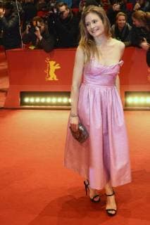 Julia Jentsch attending the Award Ceremony of the 66th Berlin International Film Festival Berlinale 2016 at Berlinale Palast on February 20, 2016 in Berlin, Germany. Foto:xC.xNiehausx xFuturexImage